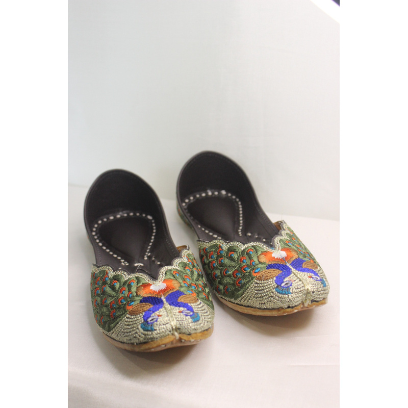 Morni Heritage Peacock Punjabi Jutti