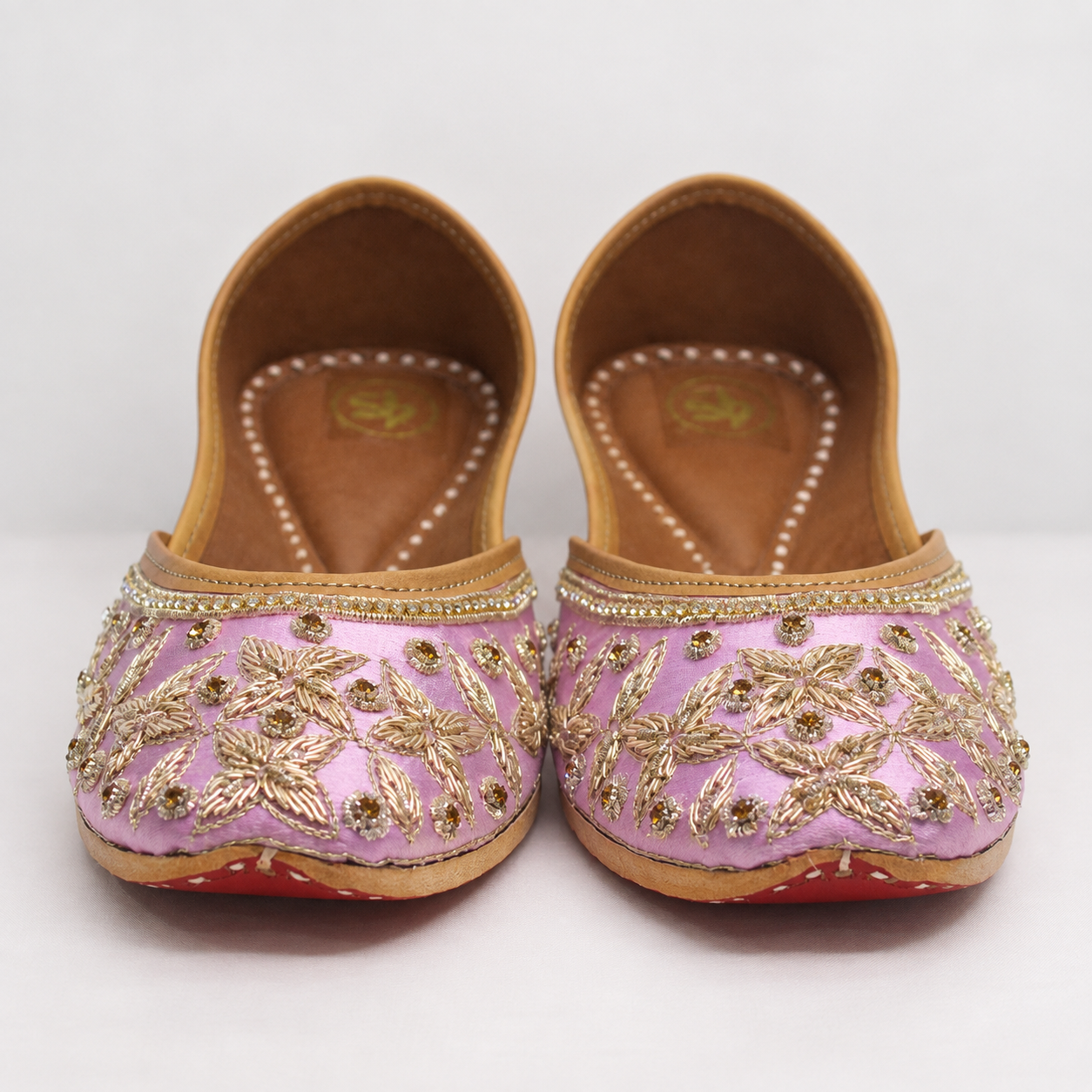 Gulnaar Lavender Gold Punjabi Jutti