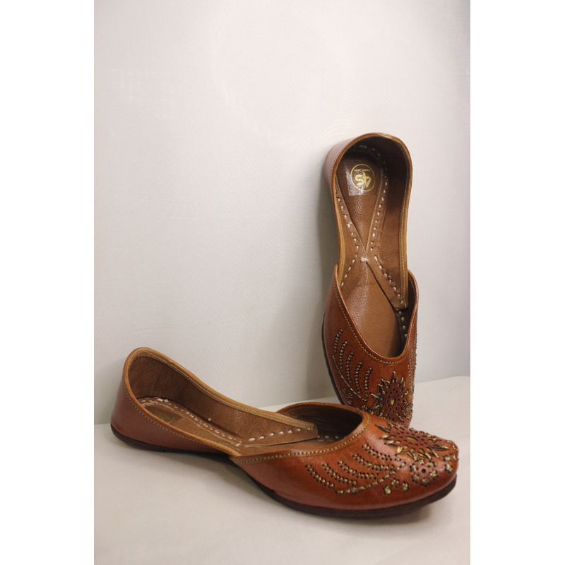 Surya Tan Gold Punjabi Jutti
