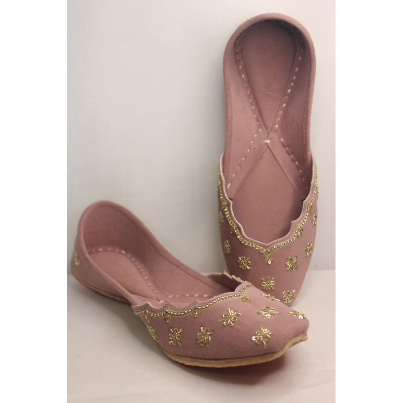 Blush Pink & Gold Floral Punjabi Jutti for Women